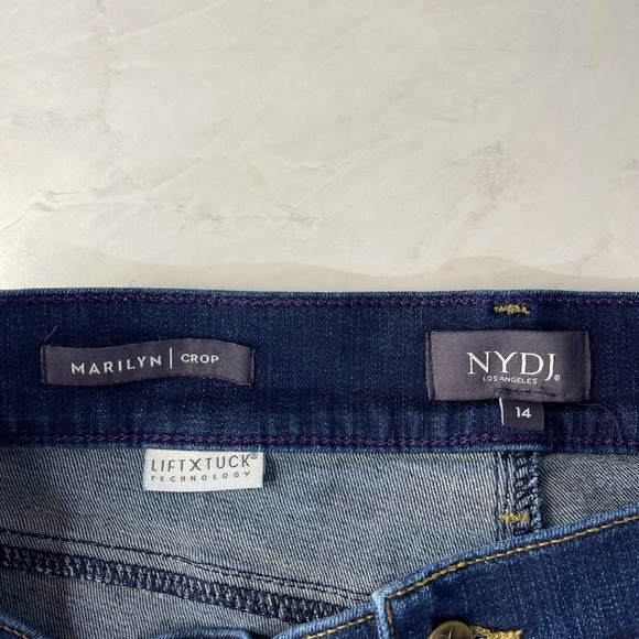 NYDJ Marilyn Crop Bezel Lift X Tuck Dark Wash Jeans - Picture 6 of 9
